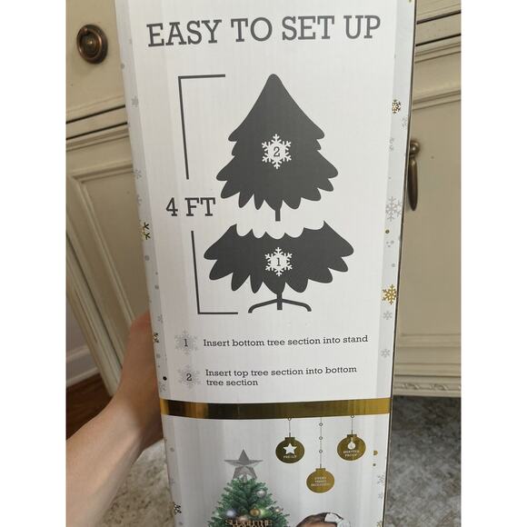 Build Your Own Christmas Tree Kit 4’ BNIB Everything Included Kids Green‎ Tree - Picture 5 of 6